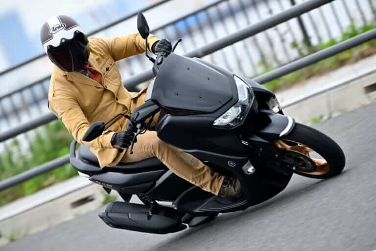 YAMAHA NMAX ABS