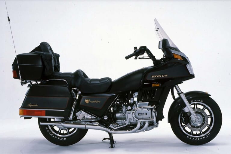 HONDA GOLDWING