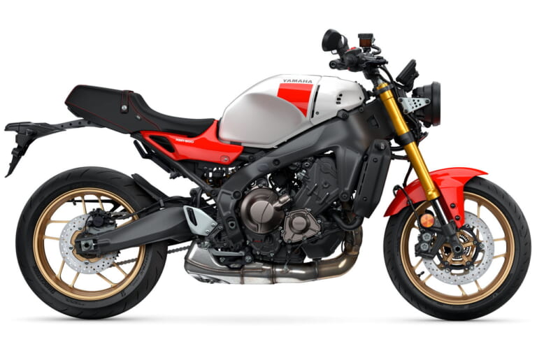 YAMAHA XSR900｜最新中古相場もわかる! 人気バイク歴代モデル図鑑：ヤマハXSR900【日本限定カラー登場の2025年モデル】