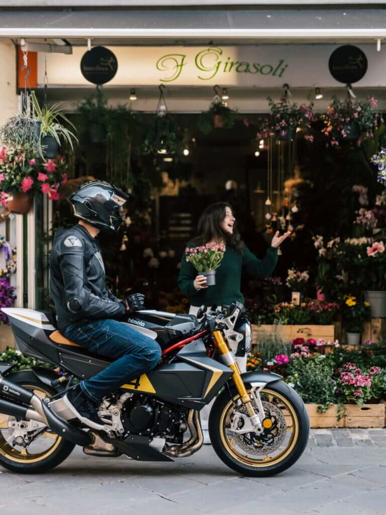 ビモータ｜KB4RC｜いわばイタリア製『Z1000RS』?! 新生ビモータ第2弾「KB4RC」473万円で3/25発売へ
