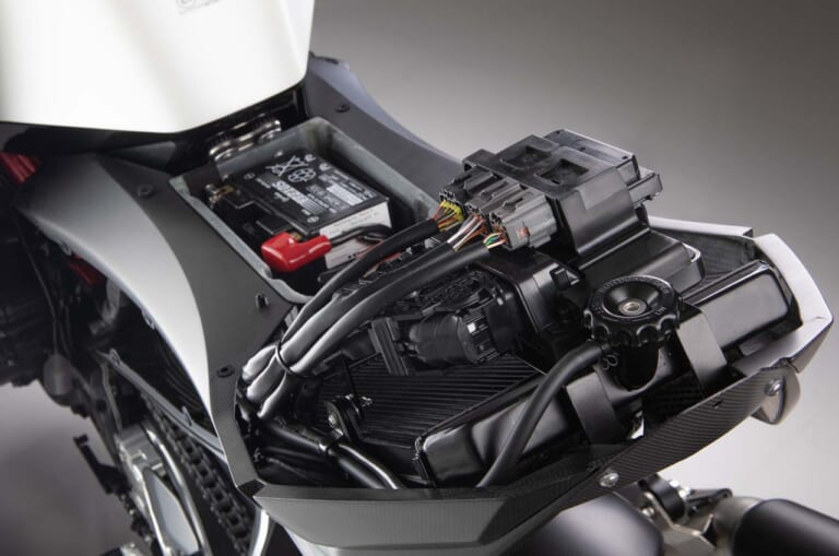 ビモータ｜KB4RC｜いわばイタリア製『Z1000RS』?! 新生ビモータ第2弾「KB4RC」473万円で3/25発売へ